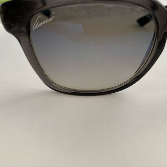 Gucci sunglasses - Picture 4 of 6